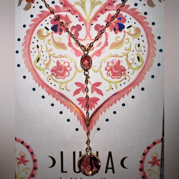 NWT Melanie Clara ” Chroma “ Gold Necklace in Plum - Picture 6 of 7